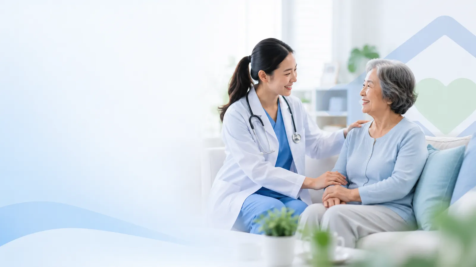 Dokter merawat pasien lansia di rumah sakit modern